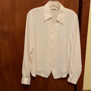 Liz Baker White button front long sleeve blouse